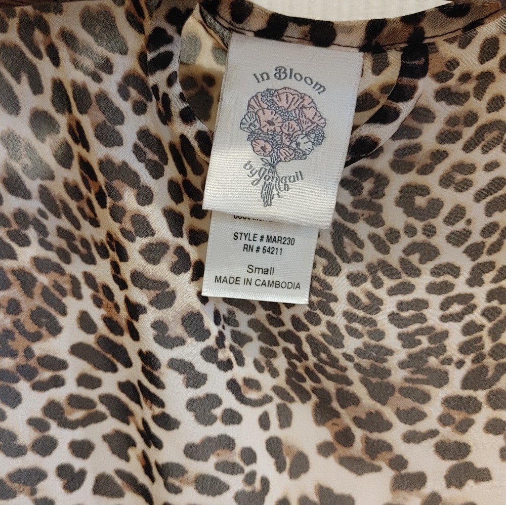 ✨️In Bloom Leopard Print Robe - Picture 11 of 14